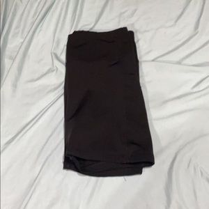 ❤️ ❤️ Black Athletic Shorts With Pockets on Both Sides